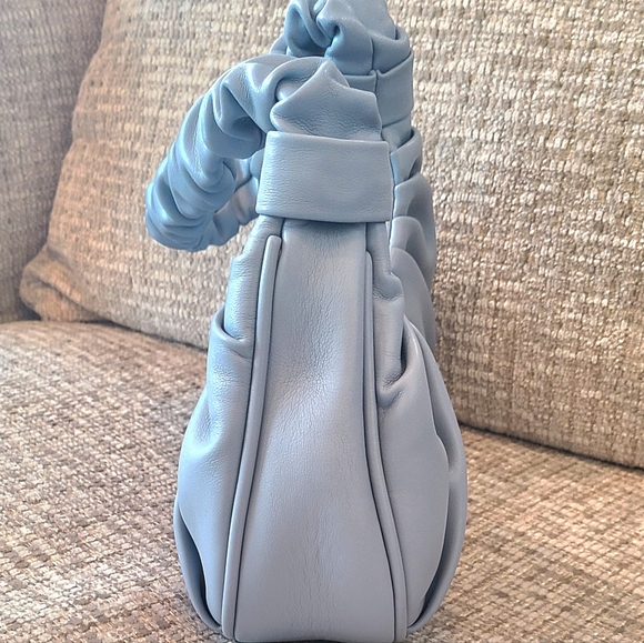 Used Once!- URBAN EXPRESSIONS -Cute Powder Blue Women's Bag- Snap Closure. - Picture 3 of 6